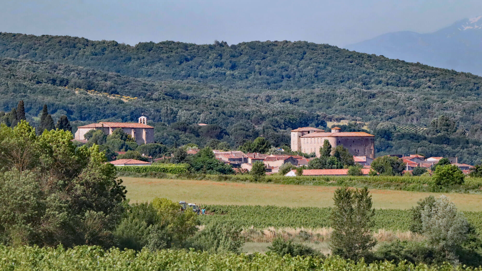 Image d'illustration de la ville de Pomas pour un appel au don